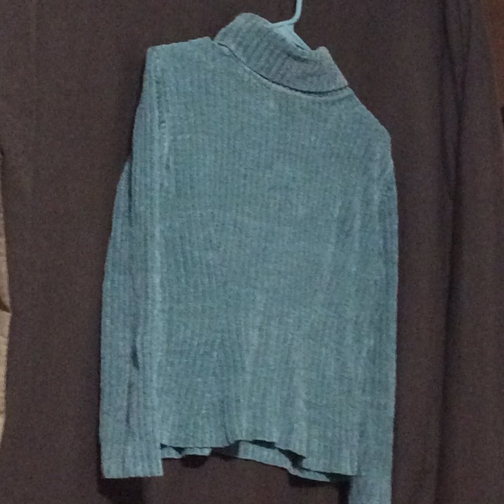COPY - Turtleneck Sweater